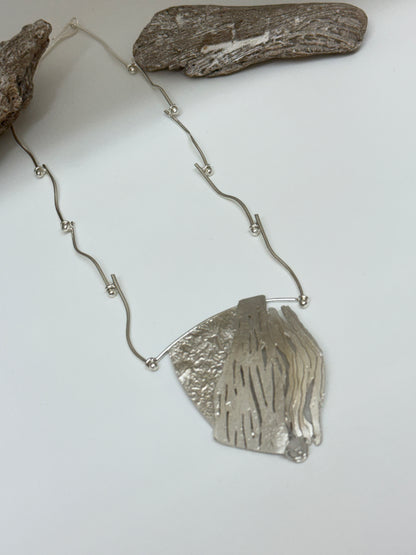 Collier Voilure Argent 925 et Opale Fait main à Montréal Nicole Gauvin c-216