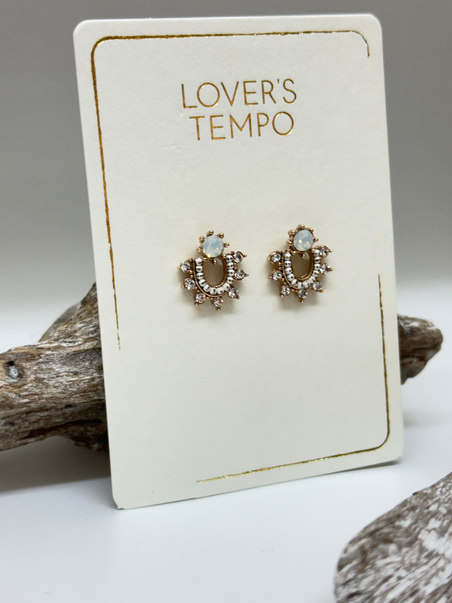 Fate Boucles d'oreille dessinée à Vancouver Lovers Tempo 1SP25007-WHT