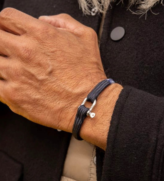 Bracelet Vicious Vik Navy-Silver Fait main à Amsterdam Pig&Hen Vicious Vik