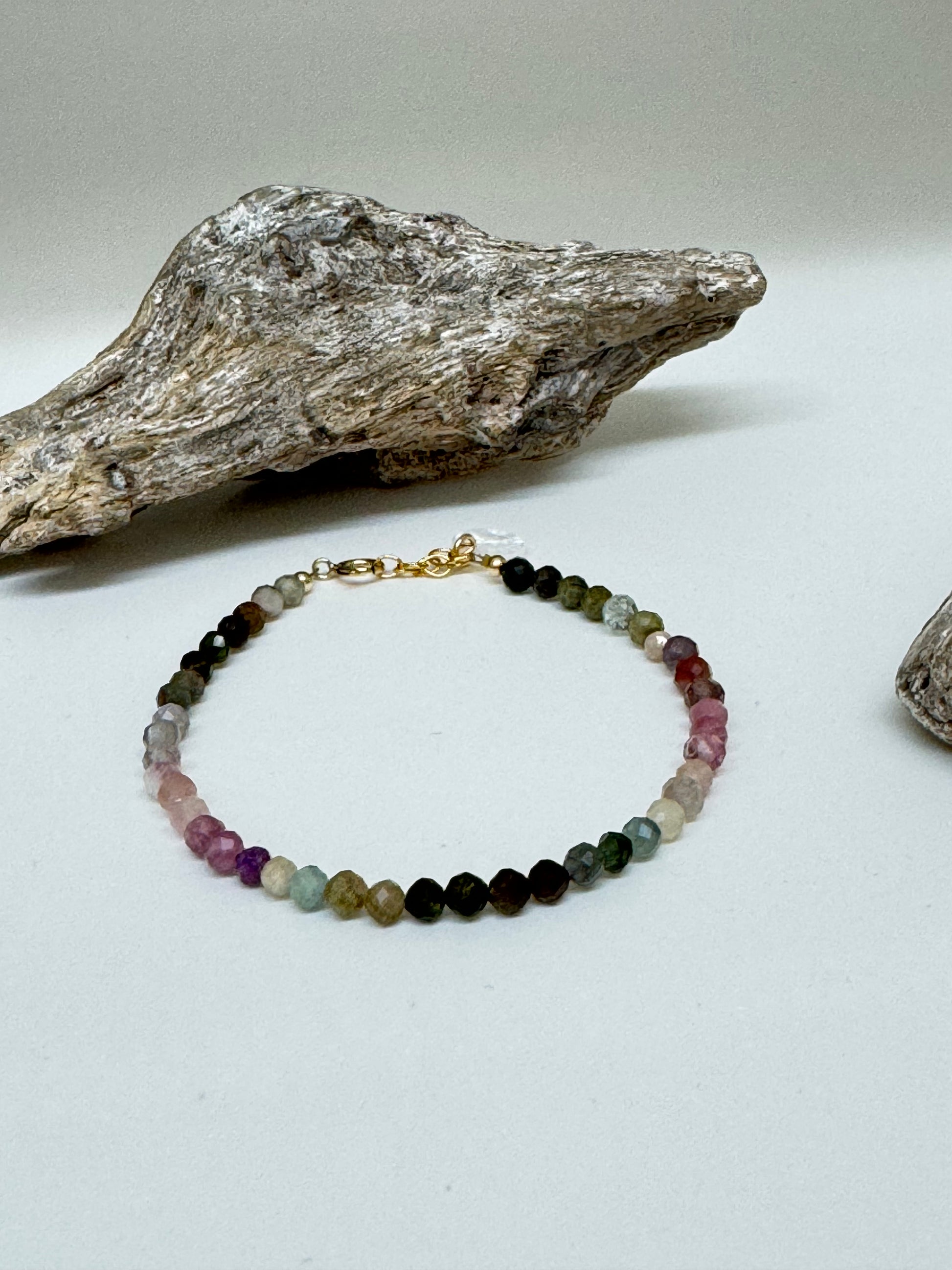 Bracelet Tourmalines Gold Filled fait à la main à Amsterdam Blinckstar 2302a17