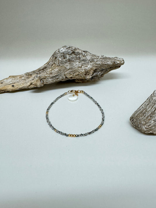 Bracelet Labradorites Gold Filled fait à la main à Amsterdam Blinckstar 201a23