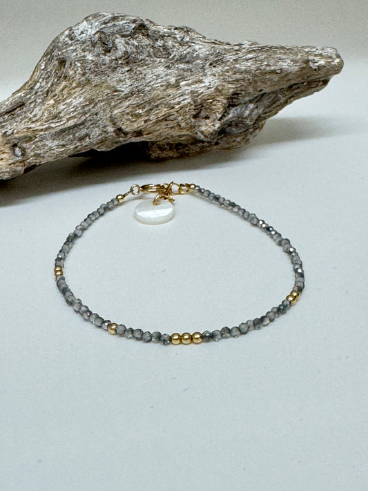 Bracelet Labradorites Gold Filled fait à la main à Amsterdam Blinckstar 201a23