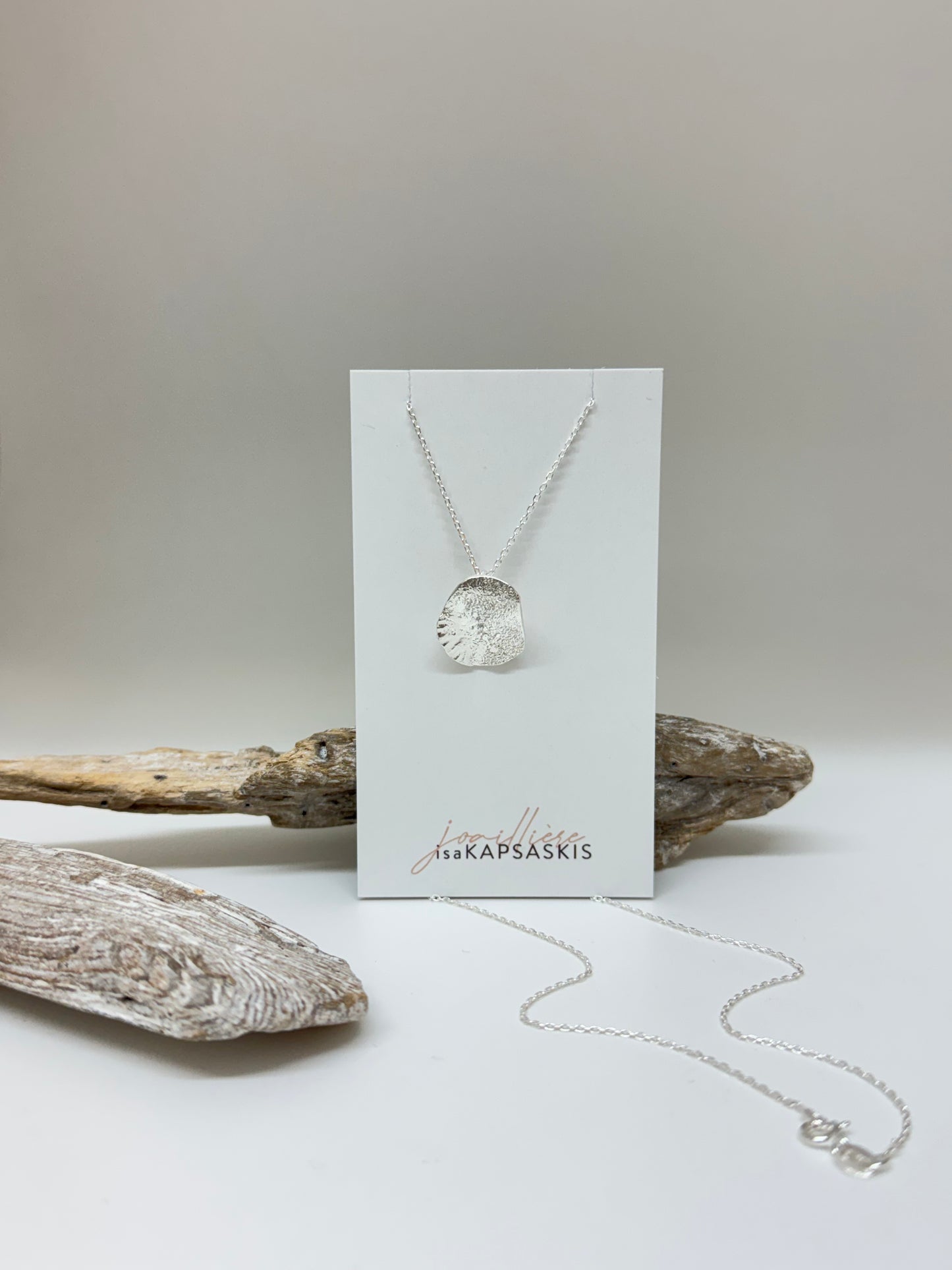 Petit pendentif Pe-Olas-Argent Fait mains à Montréal