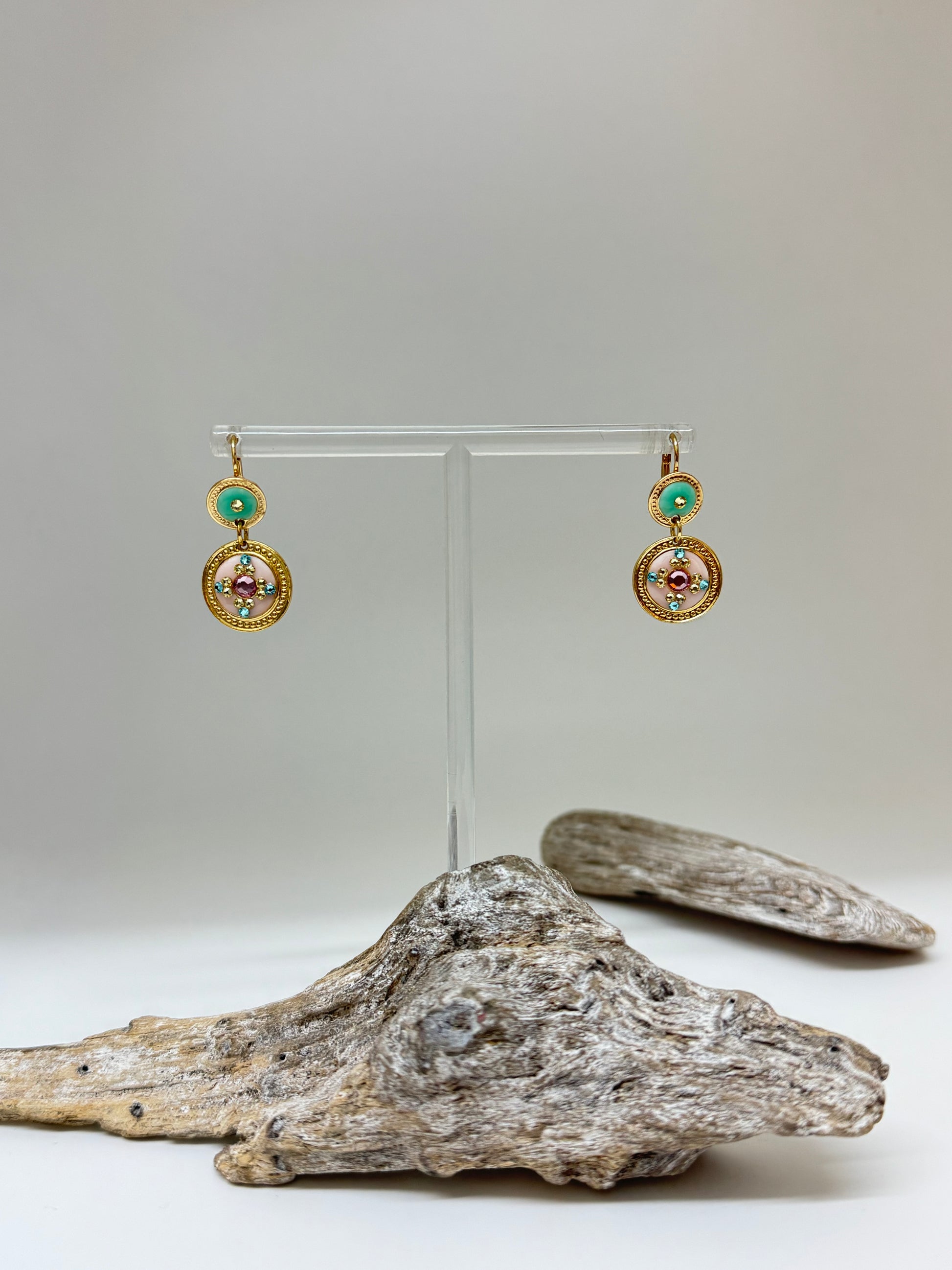 Boucles d'oreille Asequin pastel Bijoux Produite à Marseille Gas bijoux Asequin petite pastel