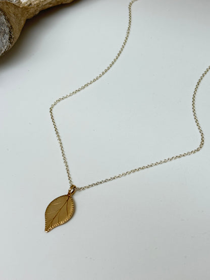 Collier Feuille Or recyclé 14 carats et Argent 925 feuille or W Jewellery