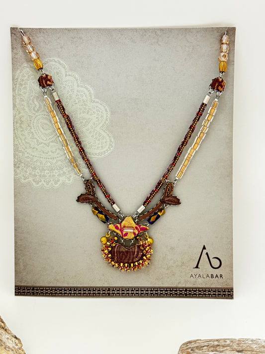 Collier Hakubai vin de prune AyalaBar AyalaBAR