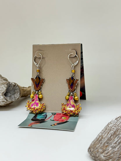Boucles d'oreilles Lirio Plum Wine Ayala Bar fabriquée au Moyen-Orient AyalaBar H2388