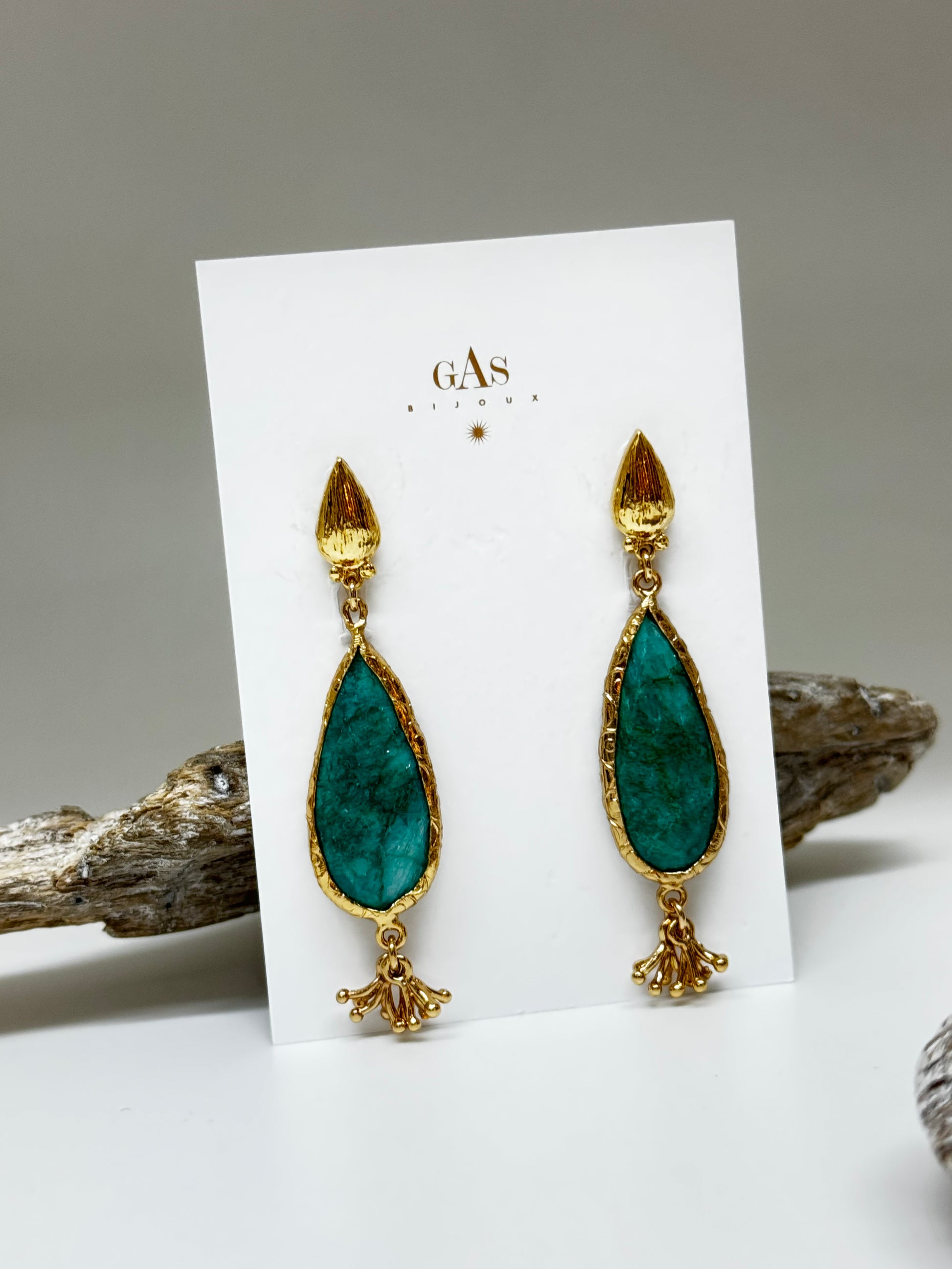 Boucles d'oreilles Serti Goutte Bijoux Produite à Marseille Gas bijoux Serti Goutte