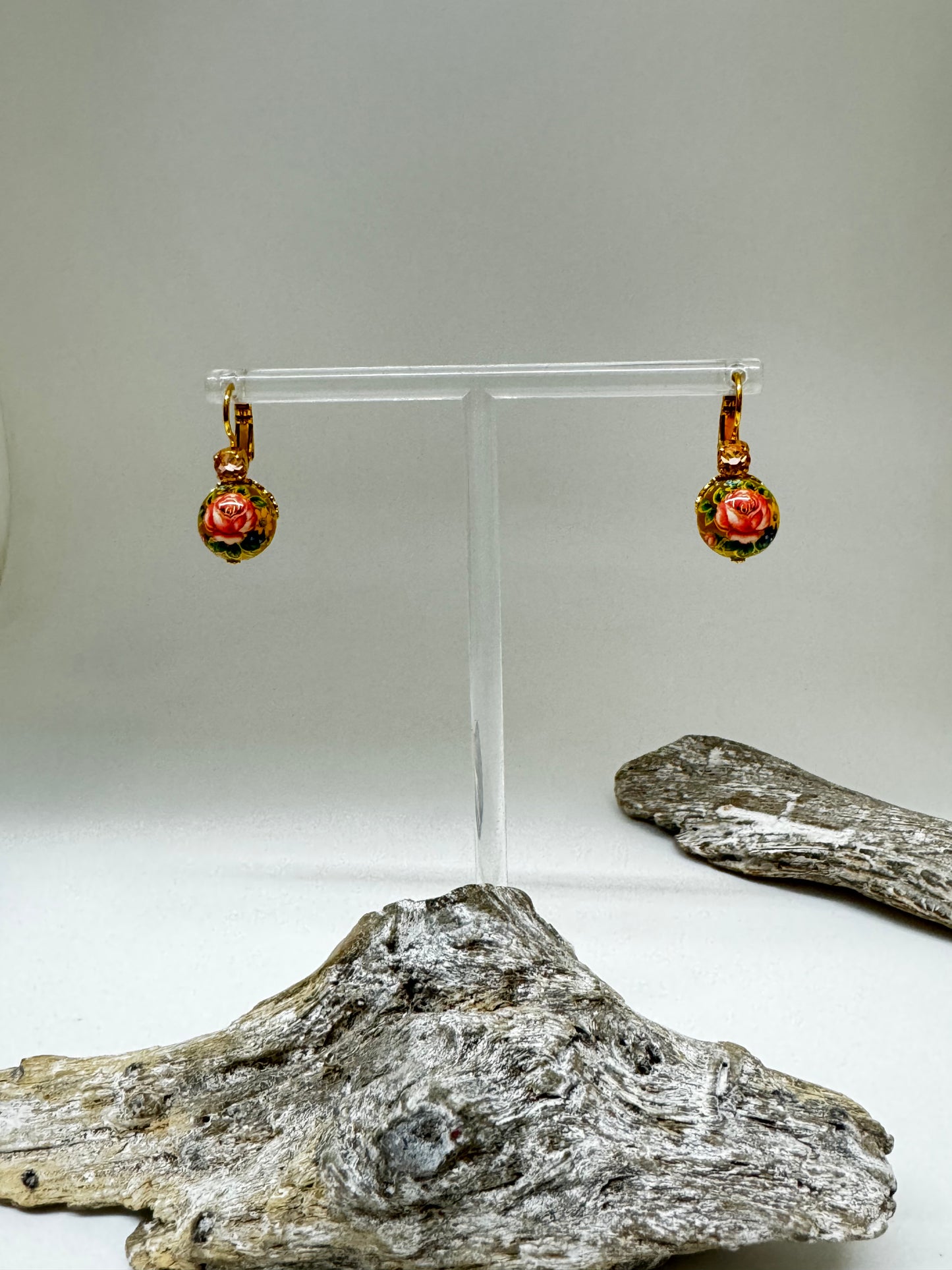 Boucles Decalco jaune floral Fabriqué à la main à Marseille en France Gas bijoux Boucles Decalco jaune floral