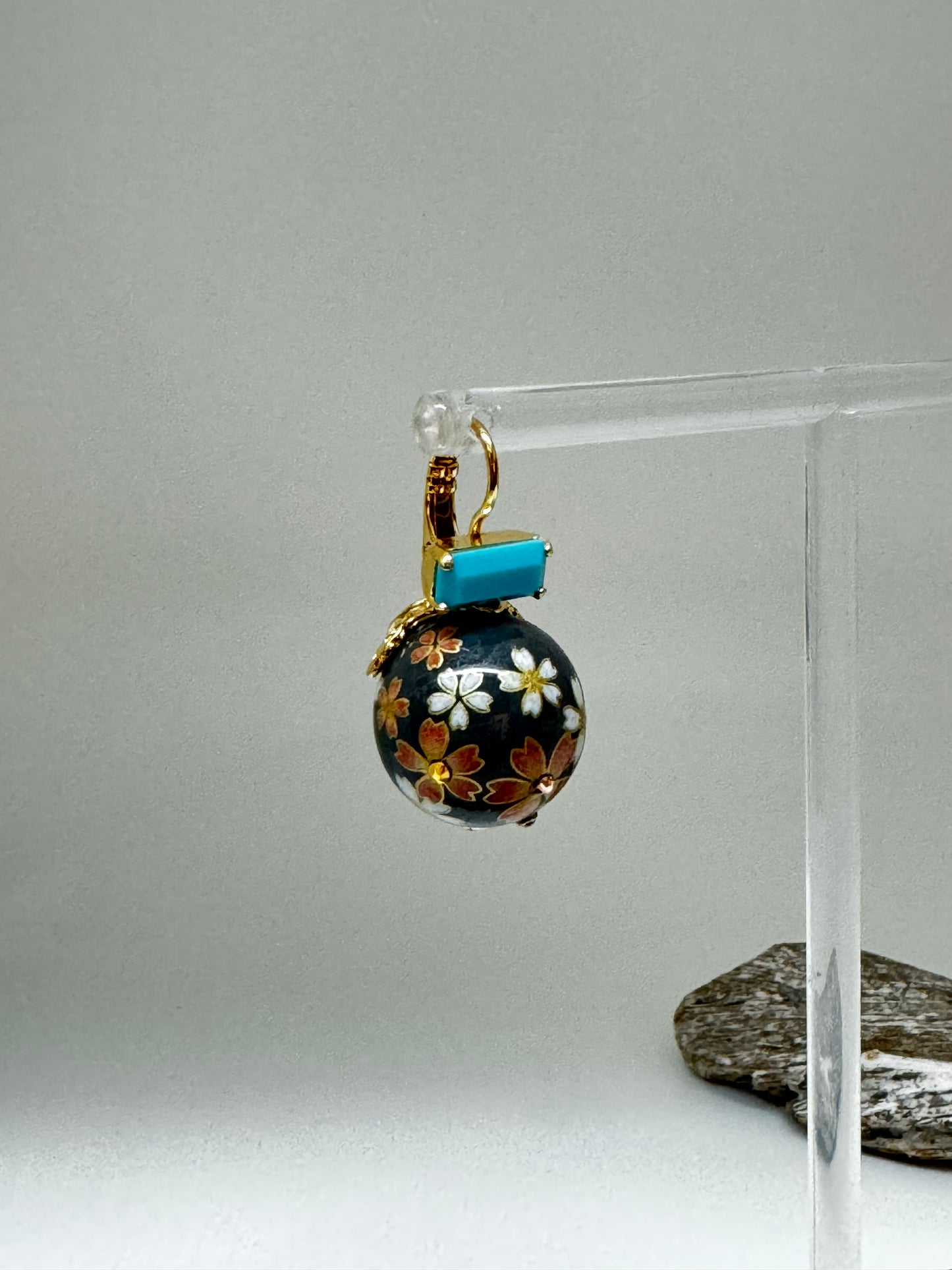 Boucles d'oreilles Decalcia Gris-Rose Gas Bijoux Marseille GAS Bijoux