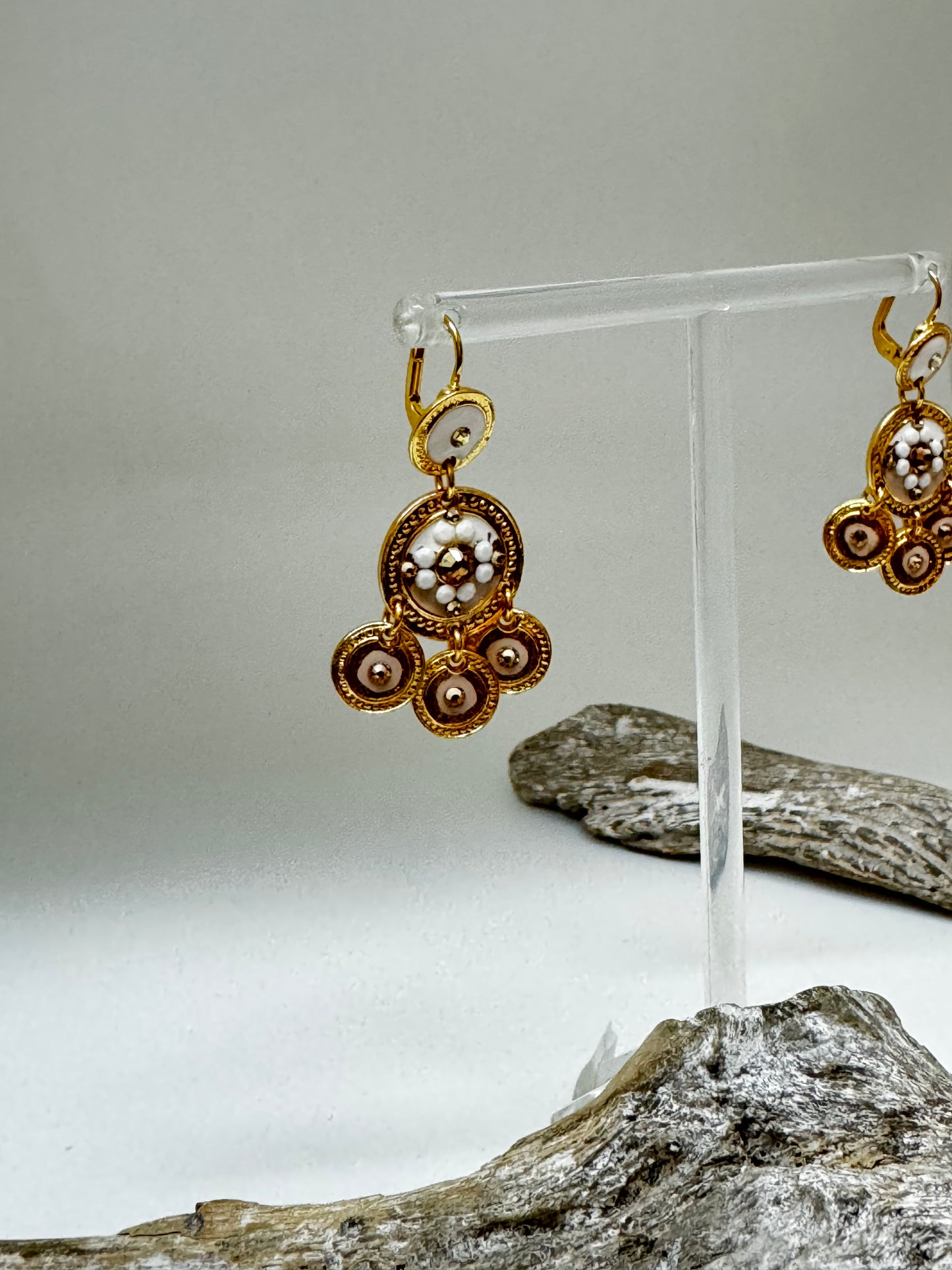 Boucles d'oreille Asequin moyenne Rose pâle Bijoux Produite à Marseille GAS Bijoux
