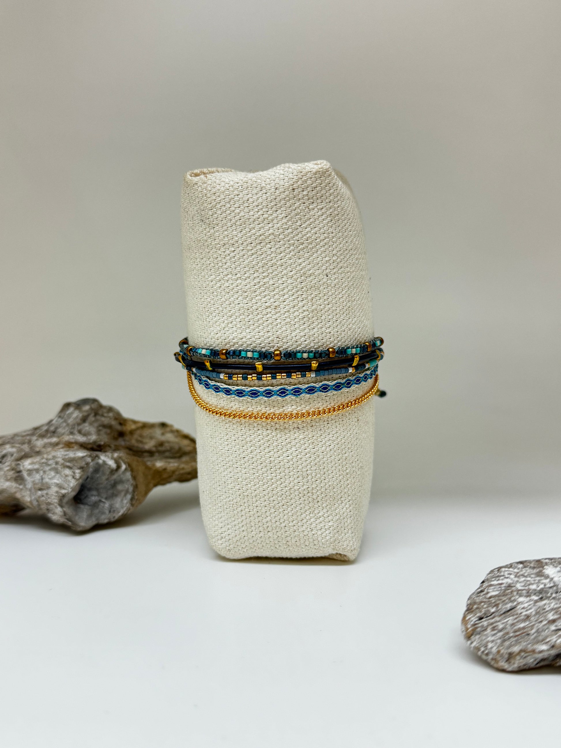 Bracelet Maya small Artisanal Perle Japonaise Miyuki Mishky Fait en Colombie Bracelet Maya small