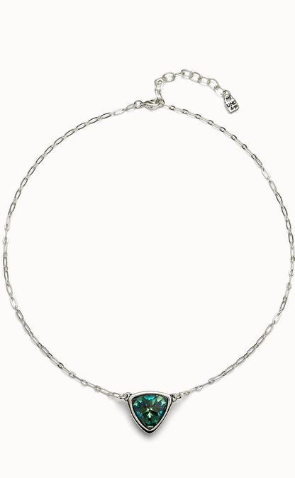 Collier à maillons avec pendentif et cristal vert Artisans d'Espagne Uno de 50 Collier à maillons avec pendentif et cristal ver COL2009