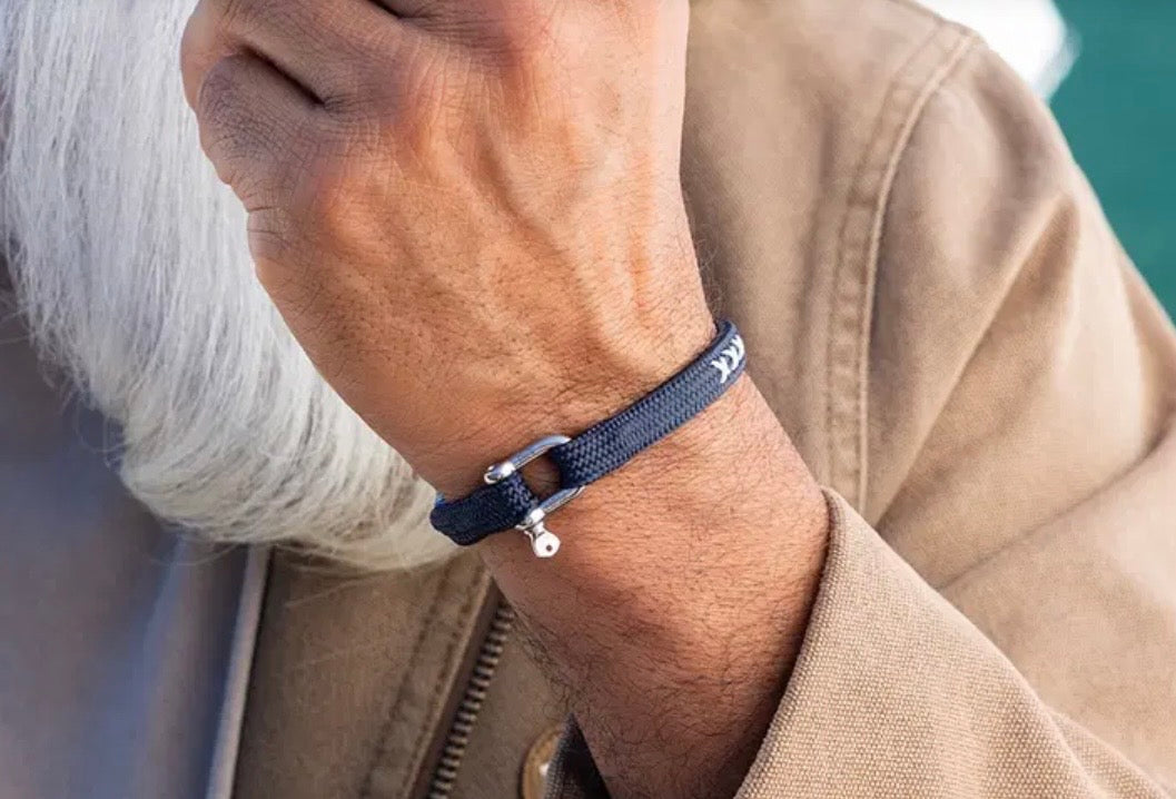 Bracelet Vicious Vik Navy-Silver xxx Fait main à Amsterdam Pig&Hen Vicious Vik