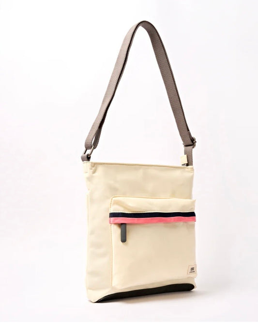 Sac bandoulière Kennington à rayures en Nylon recyclé Ori London Kennington Crossbody
