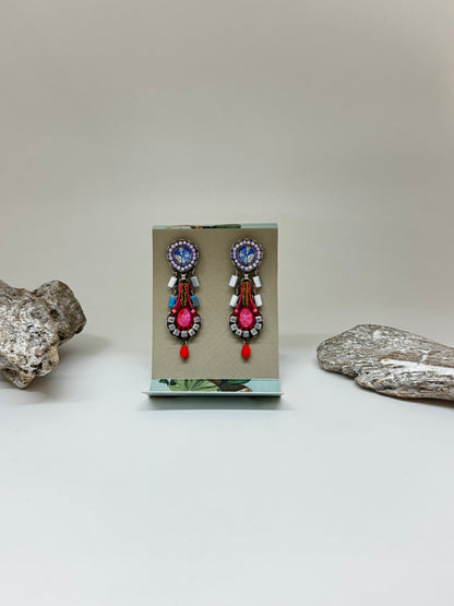 Boucles d'oreilles artisanales perlées, Petal AyalaBar fabriquée au Moyen-Orient Petal AyalaBar C2361