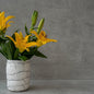 Atelier G De Blanc et Noir - Vase à fleurs à la main à Morin-Heights  Atelier G De Blanc et Noir Vase à fleurs