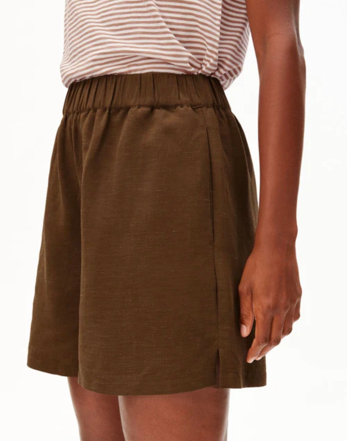 Armed Angel Short en mélange de lin Armed Angel
