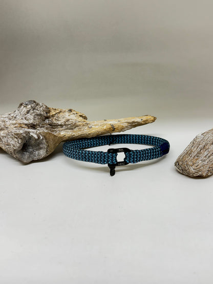 Vicious Vik - Steel Blue Slate Gray - Black &nbsp;Fait main à Amsterdam Pig&amp;Hen Bracelet Steel Blue Slate Gray - Black