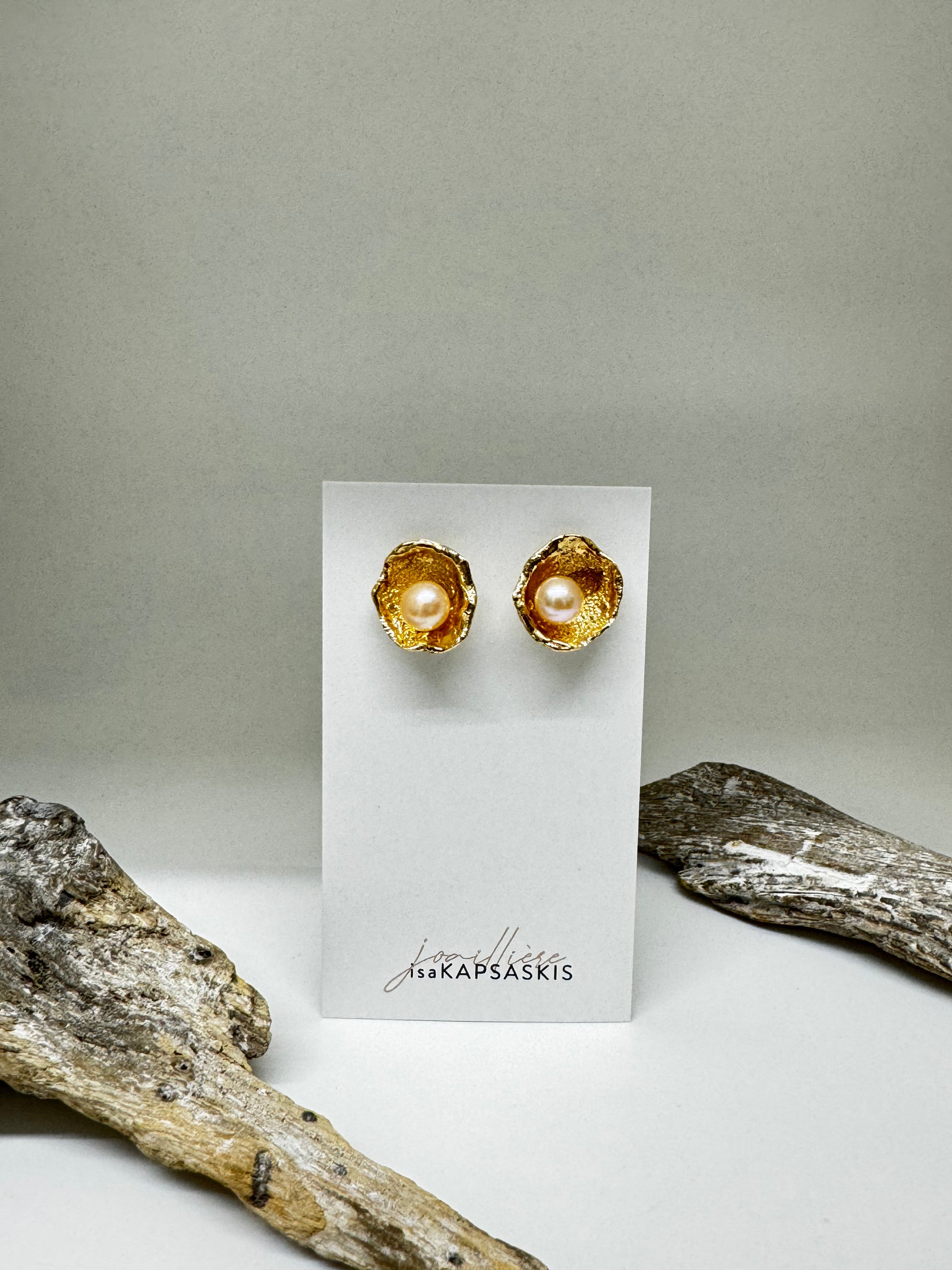 Boucles d'oreilles CATHERINE doré et perle Esabelle Kapsaskis Boucles d'oreilles CATHERINE doré