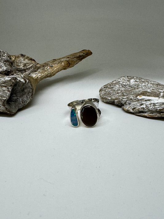 Bague Argent sterling Opal de feu et Roche mère Dessiné par Carole Morand de Montréal Opal
