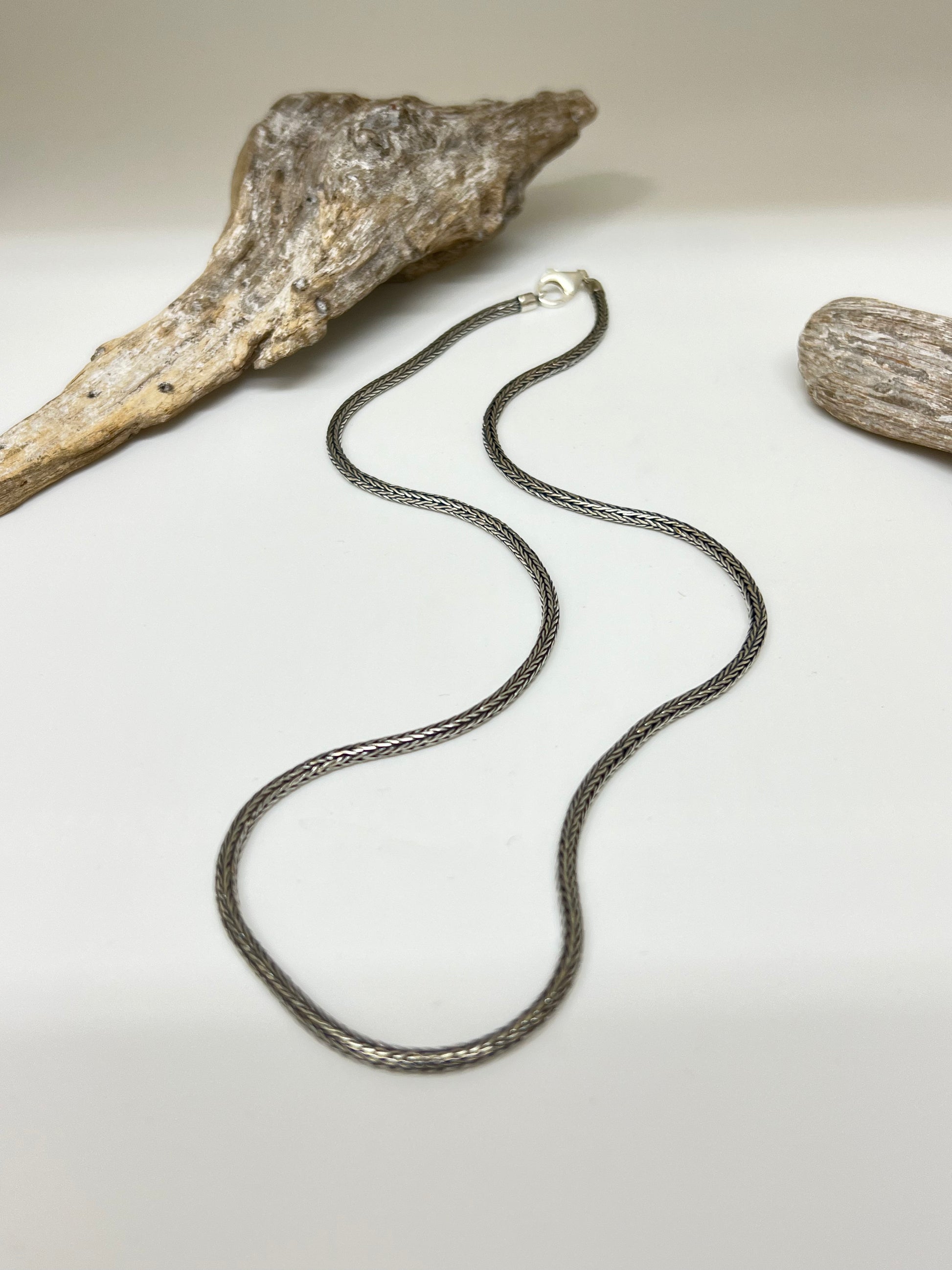 Chaine Argent 925 Fait main Artisans d'Indonésie Chaine tressée