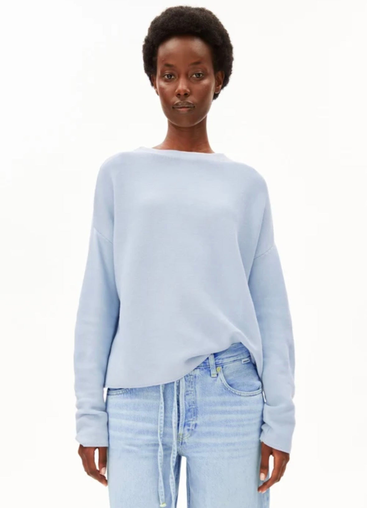 MERINAA PULL EN MAILLE Mist blue Armed Angel Merinaa pull cotton biologique Merinaa mist blue