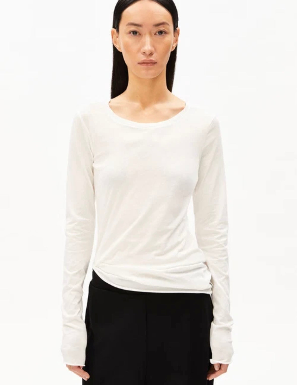 EINIAARA off-white 100 % coton biologique Armed Angel EINIAARA