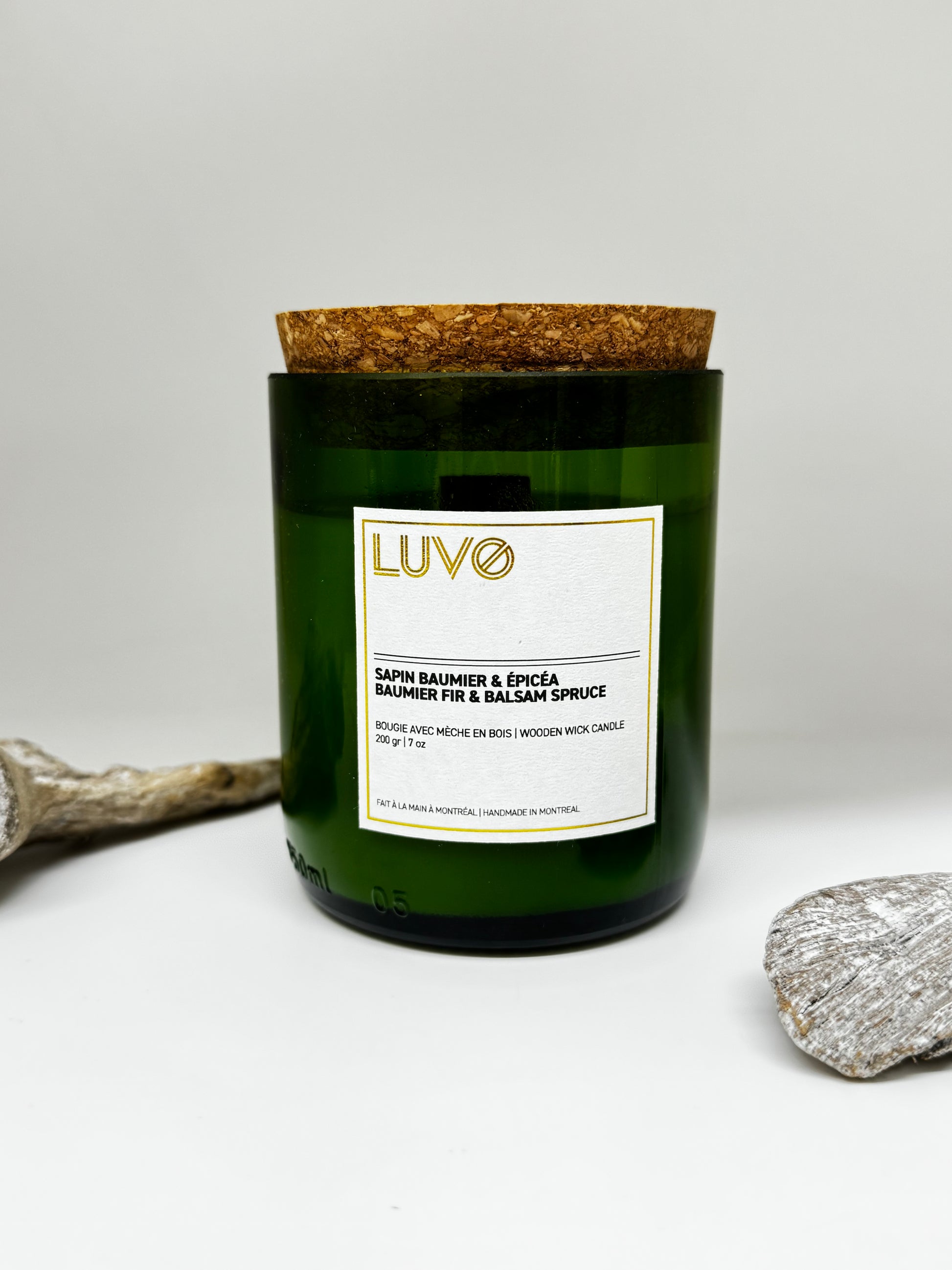 Bougie parfumée avec mèche en bois Sapin Baumier et Épicéa LUVO