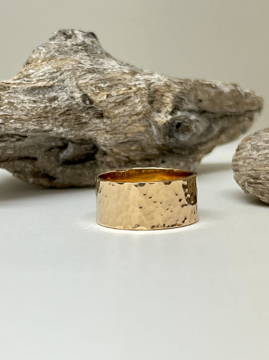 Bague Or jaune recyclé 14 carats  Fait en Outaouais