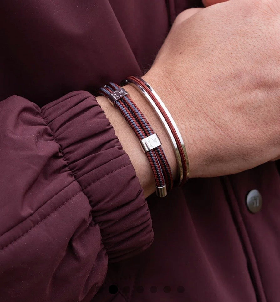 Bracelet Little Lewis DBL Velvet red - Slate Gray Pig & HenAmsterdam Pig& Hen Bracelet Little Lewis DBL Velvet red - Slate Gray