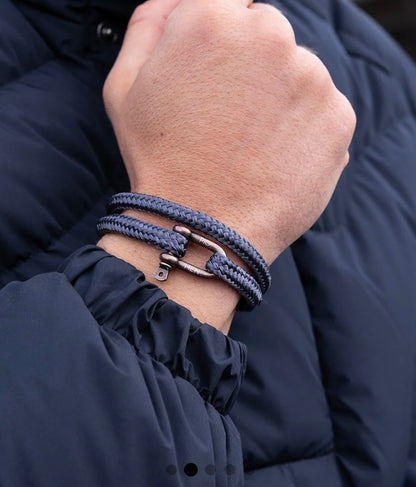 Bracelet Salty Steve Slate gray Bronze Pig & Hen Fait à Amsterdam Salty Steve Slate gray Bronze