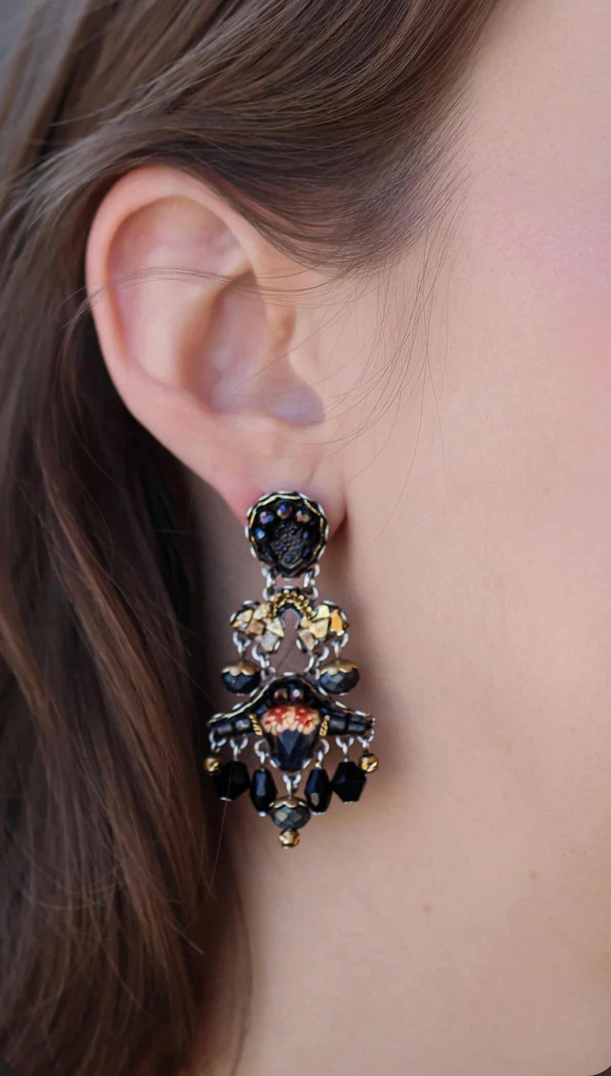 Boucles d'oreilles artisanales Obsidian Night - Sumi Petal AyalaBar AyalaBAR