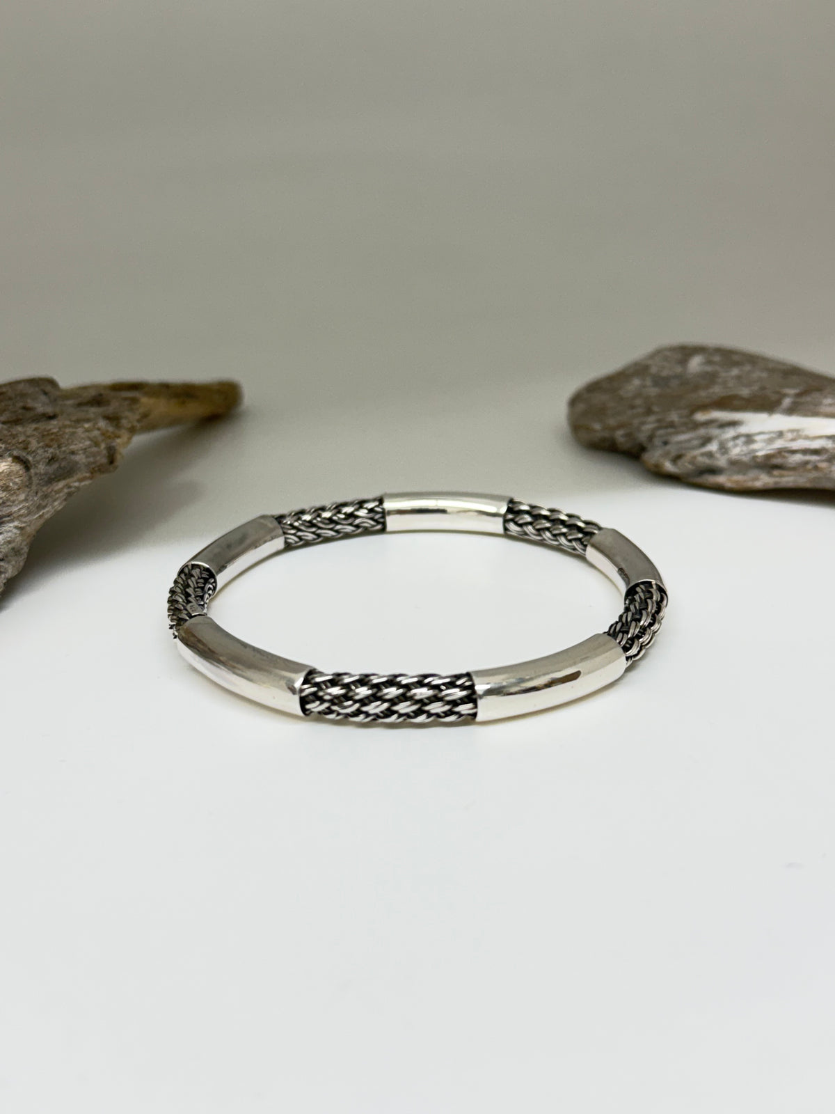 Bracelet Artisanal Bangle Argent 925 et or Fait par des Artisans de l’Indonésie Bracelet Artisanal Bangle