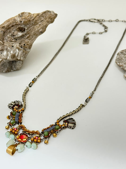 Collier délicats de pierres et métalliques, Dolu AyalaBar fabriquée au Moyen Orient C3550