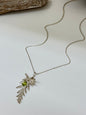 Collier Cèdre pendentif 4 péridot, Thuya occidental H-C-P4-P Amulette par Bénédite Séguin