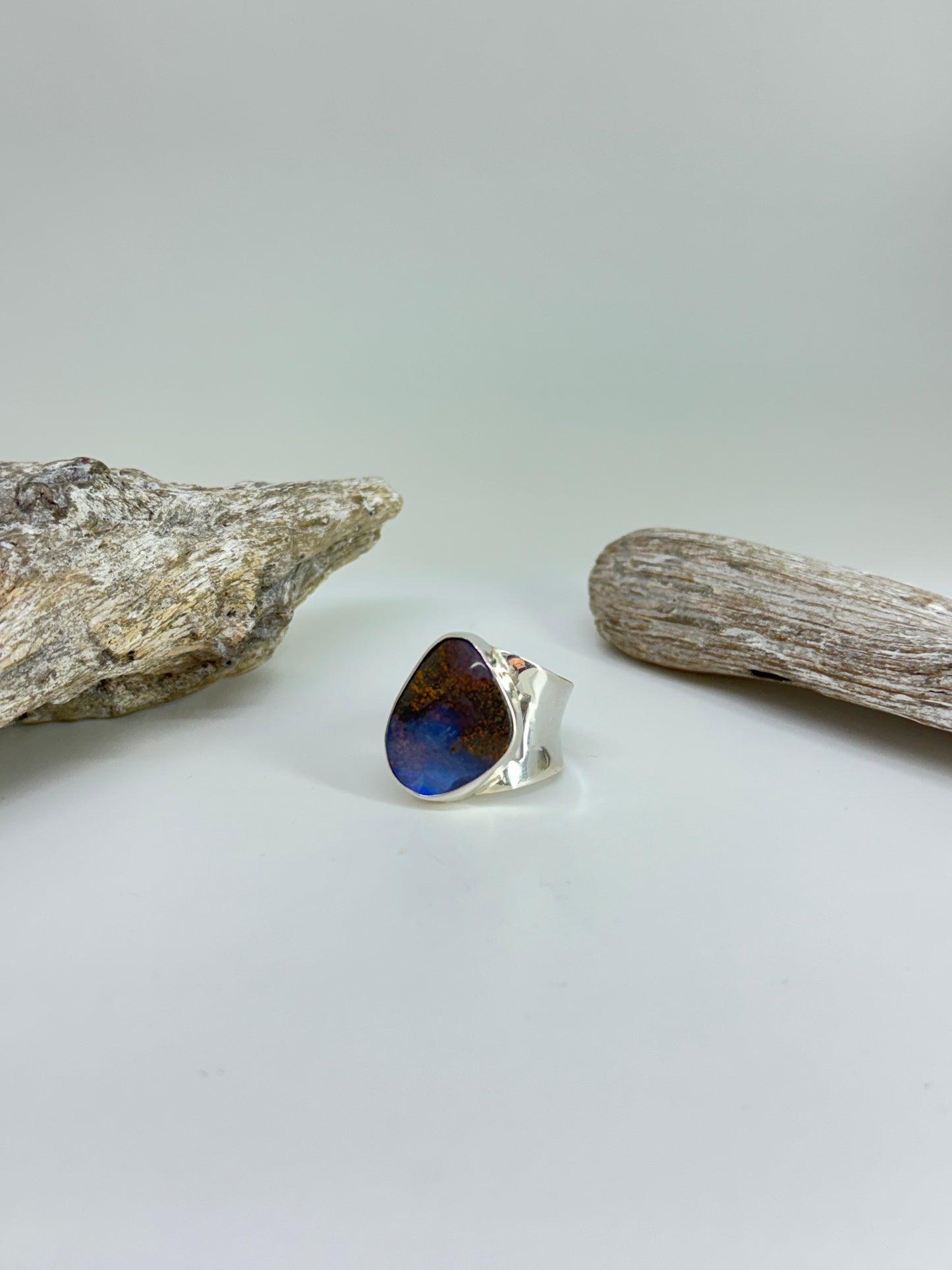 Bague Argent 925 Opal de feu &amp; Roche mère Dessiné par Carole Morand de Montréal Opal&nbsp;