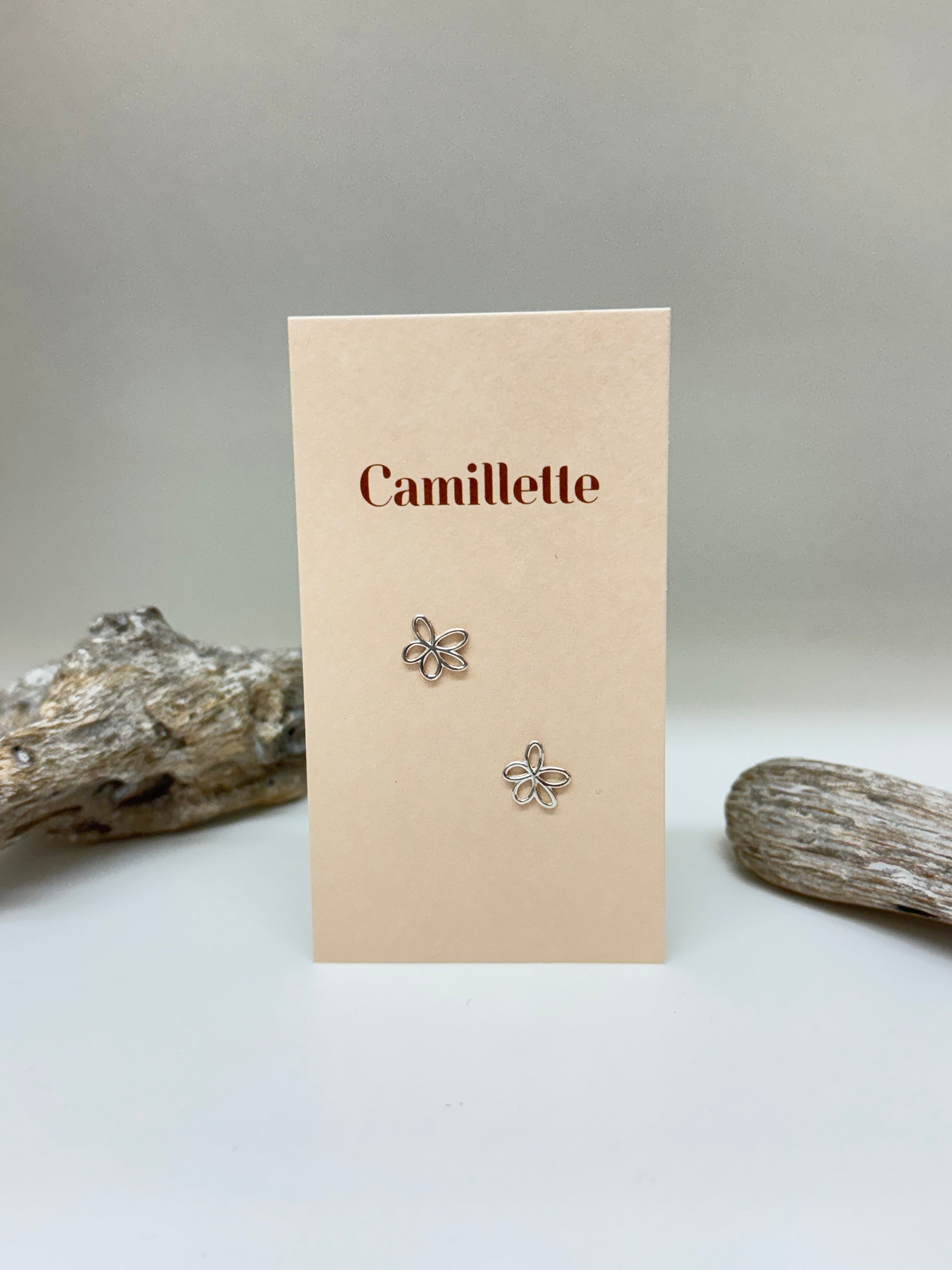 Boucle Marguerite Argent 925 Fait à la main à Montréal Camillette Boucles d'oreilles Marguerite
