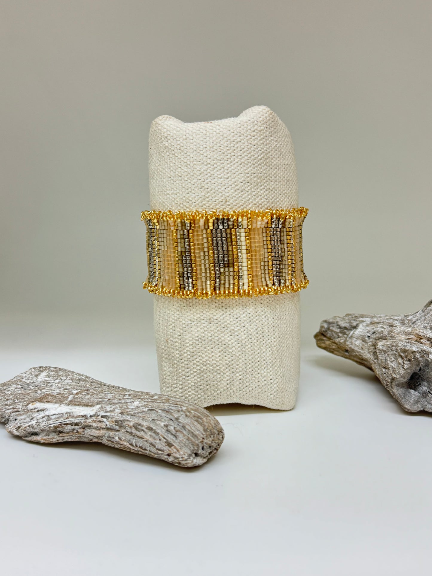 Bracelet Barais Artisanal Perle Japonaise Miyuki Fait en Colombie 112-12834