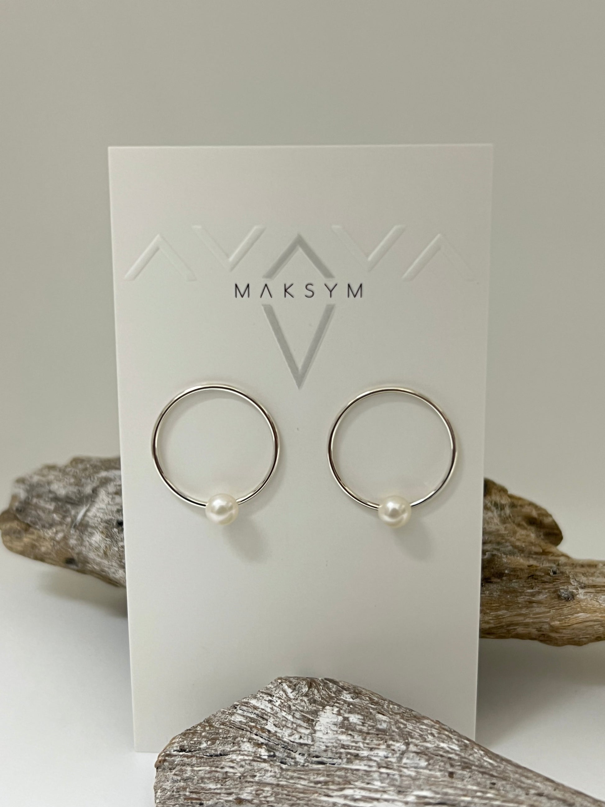 Boucles d'oreilles cercles + perles blanches // Argent Fait main à Montréal Maksym joaillerie bogcheva