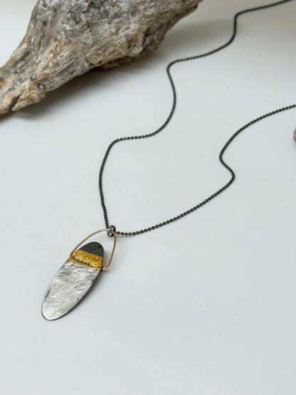 Collier Organique Argent 925 et feuille or, fait main en Ontario Air & Earth Design Tipping Point