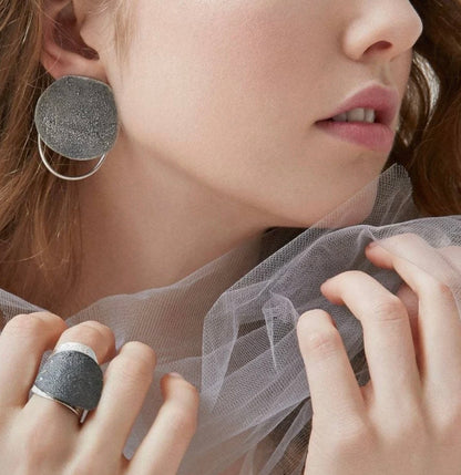 Boucles d'oreilles Acera Argent fait mains à Montréal (Copie) Isabelle Kapsaskis