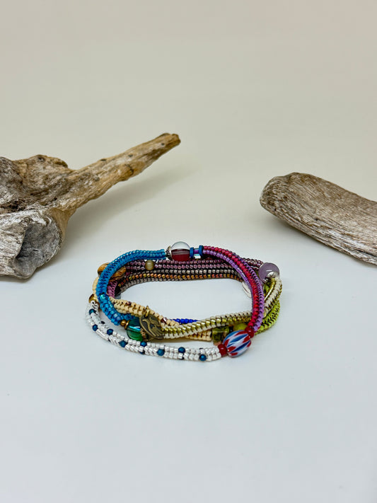 Collier Multi couleurs Perles de Myuki fait à Montréal Hélène Gagnon Multi couleurs Myuki