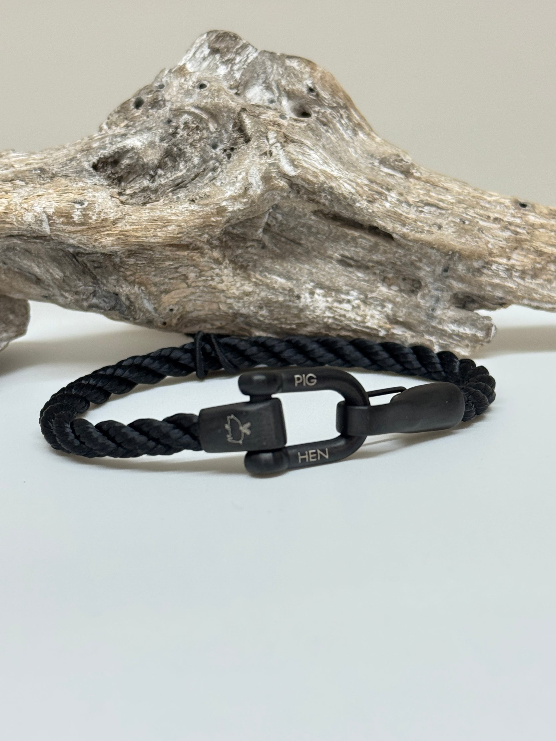 Bracelet Lobster Black-Black Fait à la main à Amsterdam Pig & Hen Lobster Larry