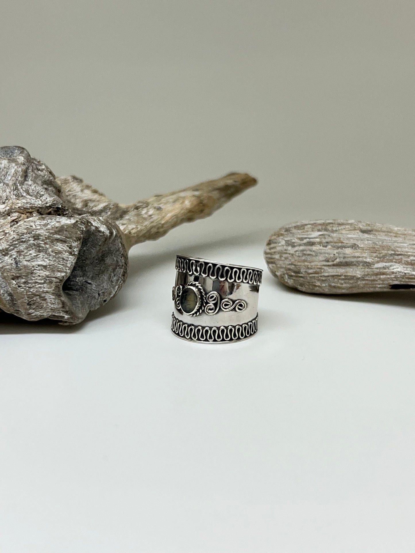 Bague Ôra Argent 925  Dessiné par Créatival de Montréal