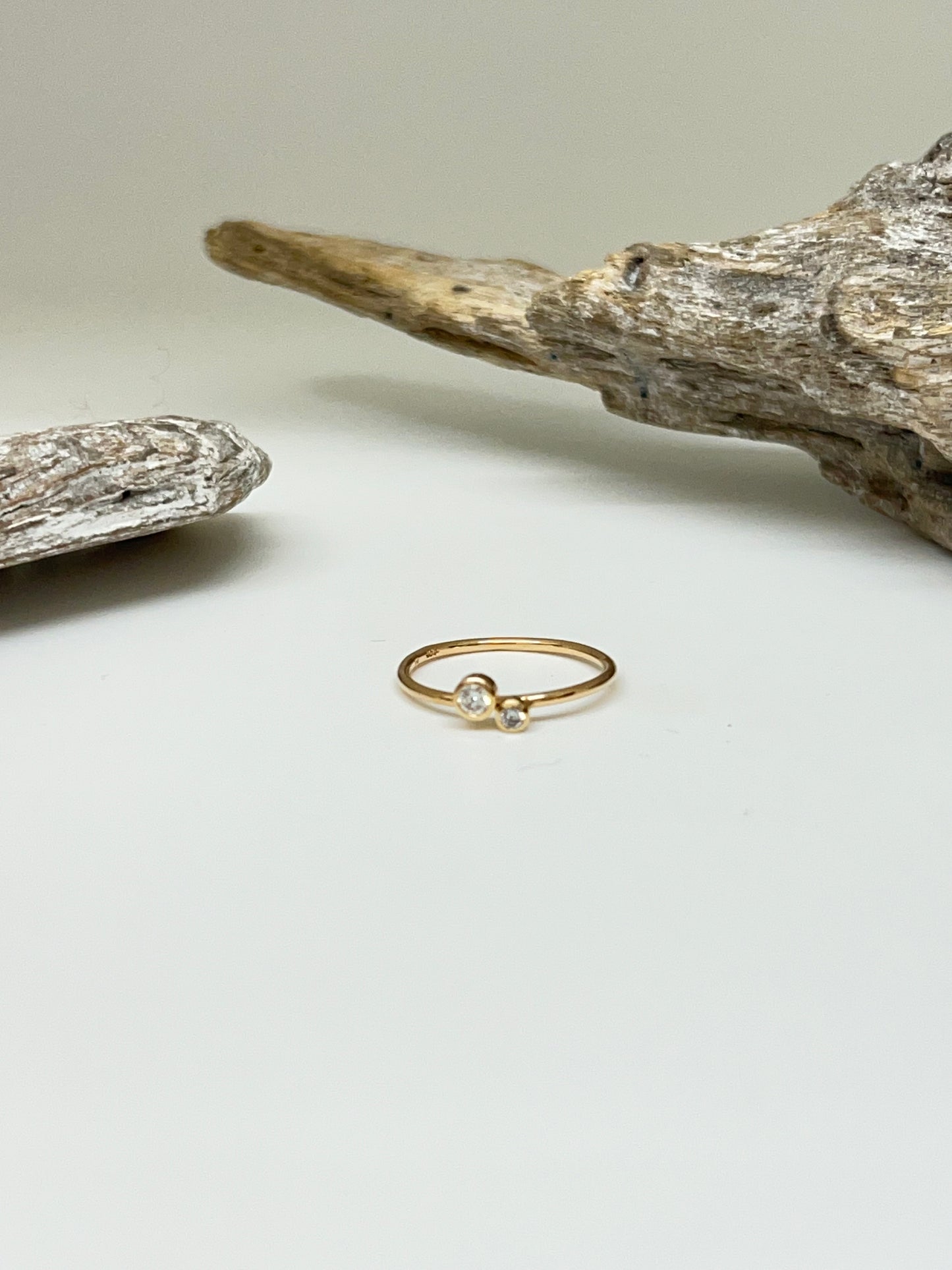 Bague or recyclé 14 carats recyclé avec diamants Fait main en Outaouais  Fait en Outaouais W Jewellery