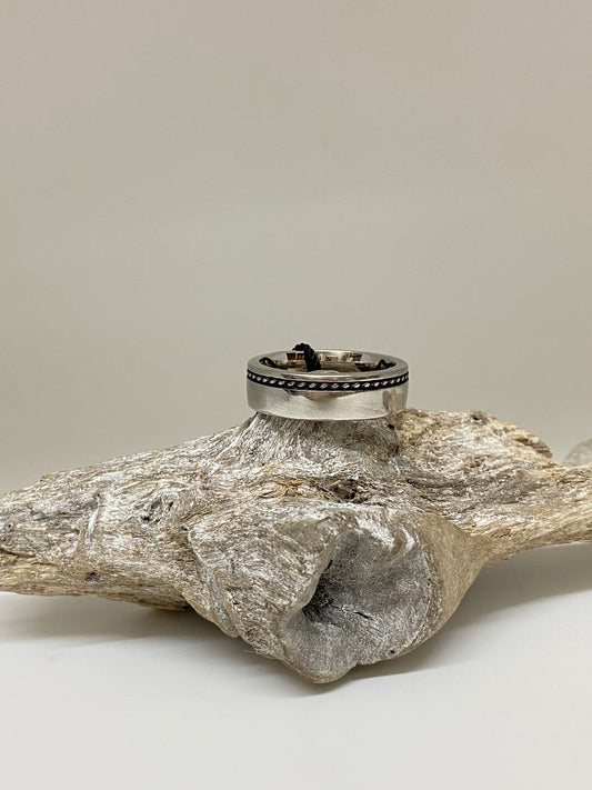 Bague en Acier inoxydable, dessinée par Arz Steel Montréal
