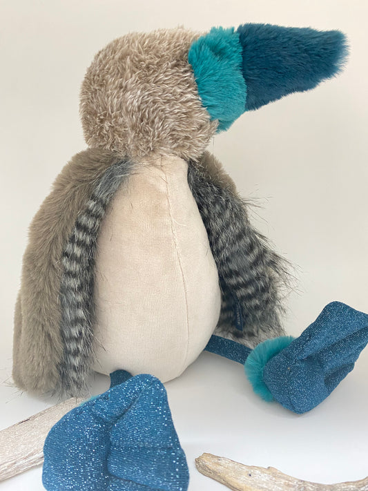 Fou à pattes bleus, peluche dessinée à Paris 719021 Fou à pied bleus Moulin Roty