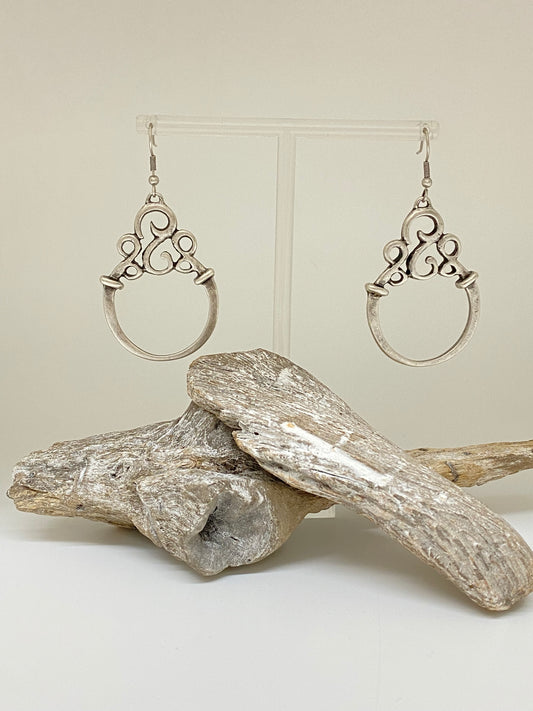 Boucles d'oreille Zamac dessinée à Montréal Sazzu ME5012  