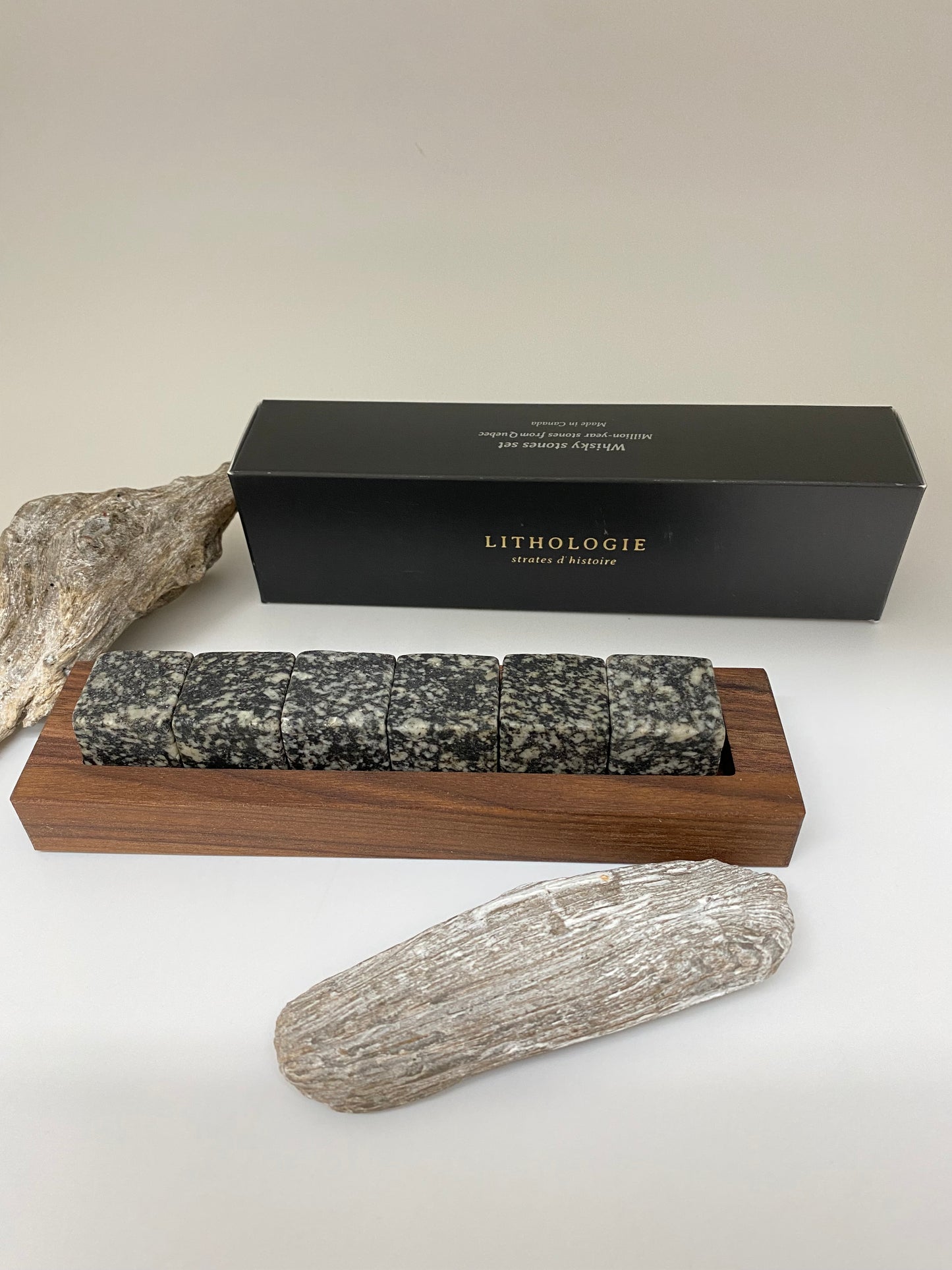 Pierre à Whisky Gabbro Fait main au Québec Lithologie
